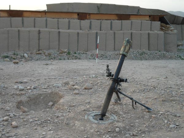 Gun 2 Up